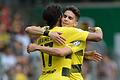 1.FC Rielasingen-Arlen - Borussia Dortmund       -  Pierre-Aubameyang (l) bejubelt mit Marc Bartra das 2:0 für den BVB. Foto: Patrick Seeger