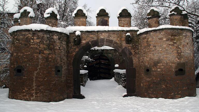 Im Schwebheimer Schloss kam Ernst von Bibra 1806 zur Welt.