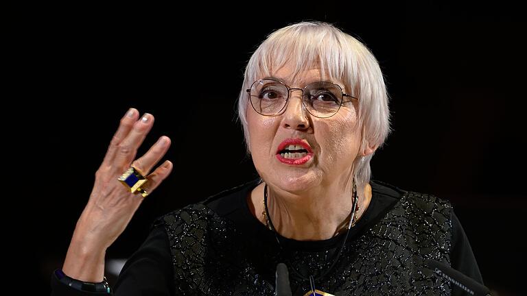 Leipziger Buchmesse - Eröffnung       -  Claudia Roth beim Festakt zur Eröffnung der Leipziger Buchmesse.