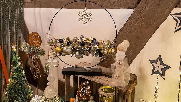 Anspruchsvoll gefertigtes Kunsthandwerk wurde im Alten Rathaus feilgeboten. Anspruchsvoll gefertigtes Kunsthandwerk wurde im Alten Rathaus feilgeboten.