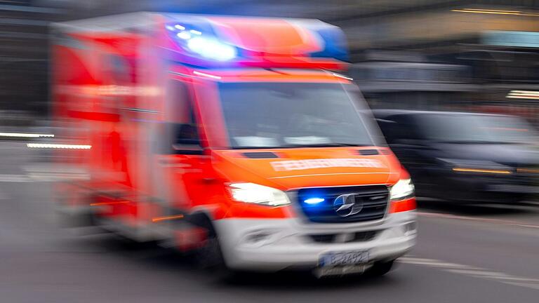 In Bad Neustadt kam es zu einem Feuerwehreinsatz, da eine Frau eine Gasvergiftung erlitten hatte. In Bad Neustadt kam es zu einem Feuerwehreinsatz, da eine Frau eine Gasvergiftung erlitten hatte.