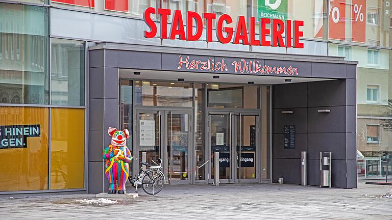 Ob Stadtgalerie oder Schweinfurter Innenstadt: Die aktuellen Corona-Regelungen führen zu einem massiven Rückgang der Kunden.