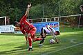 FC Fuchsstadt gastiert bei Tabellenführer FC Coburg       -  Schon das Hinspiel war ein heißer Tanz, als der FC Coburg (weißes Trikot) nur durch einen zweifelhaften Strafstoß beim wehrhaften FC Fuchsstadt (links: Florian Gehring) gewann.