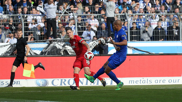 1:2 in Karlsruhe - Die Kickers im Sinkflug