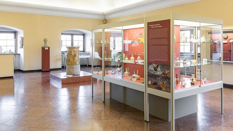 Blick in die Ausstellung im Südflügel der Würzburger Residenz.
