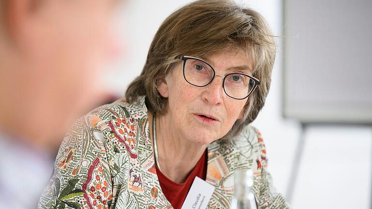 Claudia Hamelbeck Claudia Hamelbeck