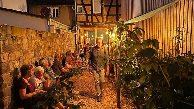 Das Höflesfest in Hammelburg bietet reizvolle Winkel mit besonderer Atmosphäre. Das Höflesfest in Hammelburg bietet reizvolle Winkel mit besonderer Atmosphäre.