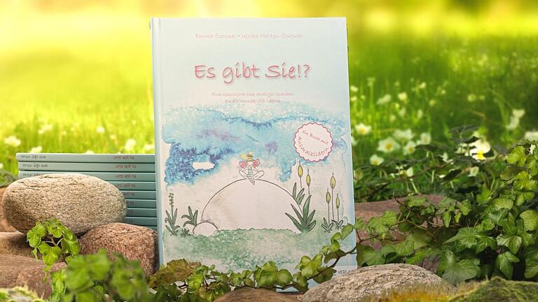 Das Buch 'Es gibt sie!?' von Ulrike Marten-Öchsner und Emma Öchsner.