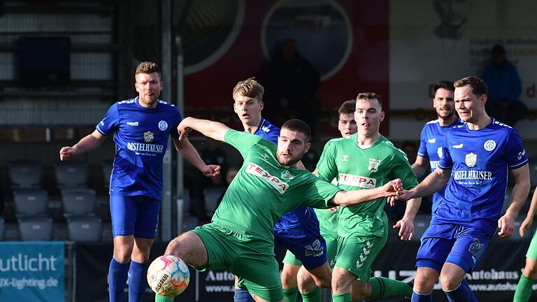 Alban Peci (am Ball, hier auf einem Archivbild aus der Vorsaison) erzielte zwei Treffer beim 4:0-Heimerfolg des TSV Großbardorf gegen den 1. FC Oberhaid.