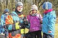 Mit Kindern im Freien: Till Toth leistet einen Teil seines Freiwilligen Ökologischen Jahres am Waldkindergarten Gerolzhofen, den andern Teil an der Klinik am Steigerwald auf der Waldesruh.