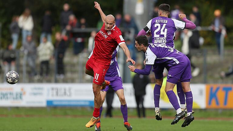 Alem Japaur steuerte das dritte Tor für die Würzburger Kickers in der Partie gegen Eintracht Bamberg bei.