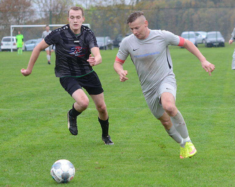 Szymon Dynia, hier am Ball in der Kreisliga, hat einen sehr besonderen Geheimfavoriten. Szymon Dynia, hier am Ball in der Kreisliga, hat einen sehr besonderen Geheimfavoriten.