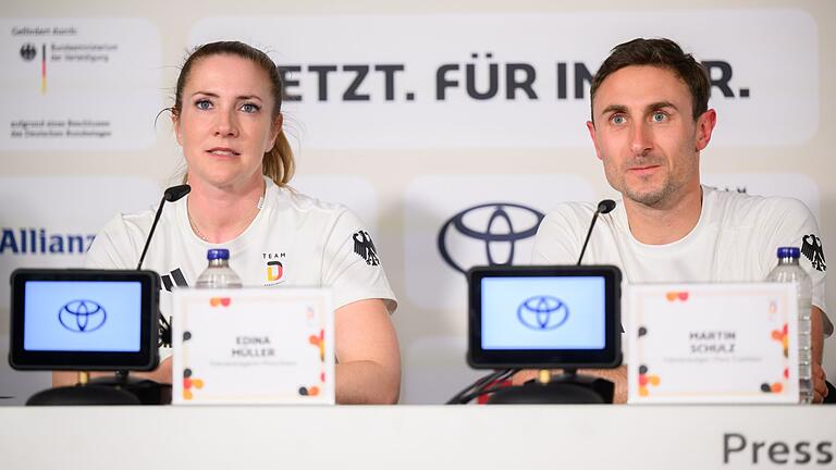 Paralympics Paris 2024 - Pressekonferenz Deutschland       -  Die deutschen Fahnenträger der Paralympics von Paris sind Edina Müller und Martin Schulz.