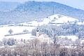 Wie hier rund um die Wallfahrtskirche Maria Limbach in den Haßbergen fiel in ganz Unterfranken am Mittwochmorgen viel Schnee.