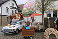 Gegen eine kleine Spende für ein öko-soziales Projekt konnten die Kinder im Weidenkorb unter dem originellen Ballon 'schweben'.