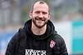 Sportdirektor Sebastian Neumann sieht die Würzburger Kickers 'für alle Eventualitäten vorbereitet'.