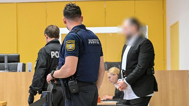 Überraschung: Am 32. Verhandlungstag im 'Go&Change'-Prozess schloss die Kammer am Landgericht Schweinfurt am Montag die Beweisaufnahme. Überraschung: Am 32. Verhandlungstag im 'Go&Change'-Prozess schloss die Kammer am Landgericht Schweinfurt am Montag die Beweisaufnahme.