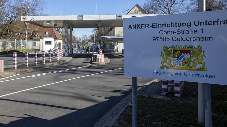 Das Ankerzentrum bei Geldersheim steht aufgrund von neuen Coronafällen erneut unter Quarantäne.