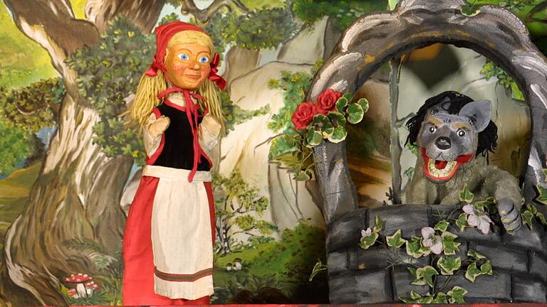Pädagogik ist kein Kinderspiel. Darum ist auch ein Waldkindergarten ein ernstes Thema. Pläne in der Rhön zu solchen Einrichtungen sind mehr als nur ein Märchen. Pädagogik ist kein Kinderspiel. Darum ist auch ein Waldkindergarten ein ernstes Thema. Pläne in der Rhön zu solchen Einrichtungen sind mehr als nur ein Märchen.