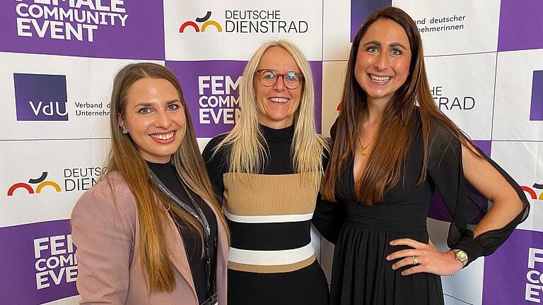 Beim Event in Bad Kissingen mit dabei: (von links) Anna Meusert, Kreissprecherin der Wirtschaftsjunioren Schweinfurt, Caroline Trips, Vizepräsidentin der IHK Würzburg-Schweinfurt, und Christina Diem-Puello, Inhaberin der Firma Deutsche Dienstrad. Beim Event in Bad Kissingen mit dabei: (von links) Anna Meusert, Kreissprecherin der Wirtschaftsjunioren Schweinfurt, Caroline Trips, Vizepräsidentin der IHK Würzburg-Schweinfurt, und Christina Diem-Puello, Inhaberin der Firma Deutsche Dienstrad.