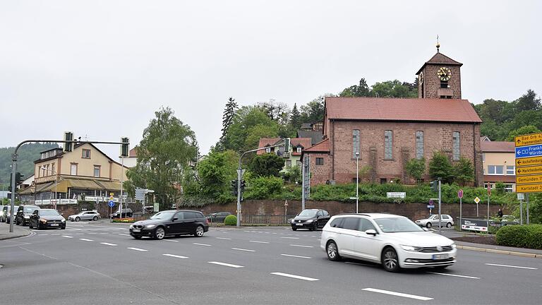 Hauptsächlich um Verkehrsthemen ging es in der Bürgerversammlung am Dienstag; auf unserem Foto ist die Obertorkreuzung zu sehen.