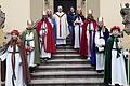 Die Sternsinger von Rittershausen (von links): Sarah Heller, Philipp Mark, Mona Korbmann, Emilia Düchs, Pater Erwin Honer, Maria Düchs, Sophia Mark, Hanna Korbmann, Theresa Mark, Oskar Korbmann.