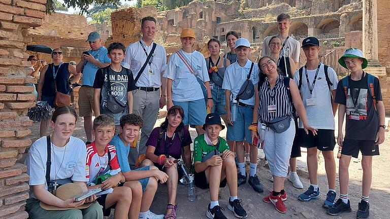 Das Forum Romanum war auch Teil des Wallfahrtsprogramms der Ministranten aus dem Schweinfurter Oberland.