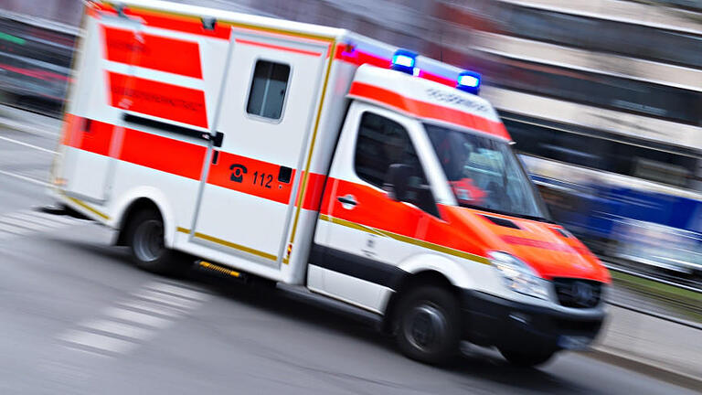Symbolbild: Bei einem Unfall am Sonntagmorgen starb eine Fahrradfahrerin im Landkreis Haßberge. Symbolbild: Bei einem Unfall am Sonntagmorgen starb eine Fahrradfahrerin im Landkreis Haßberge.