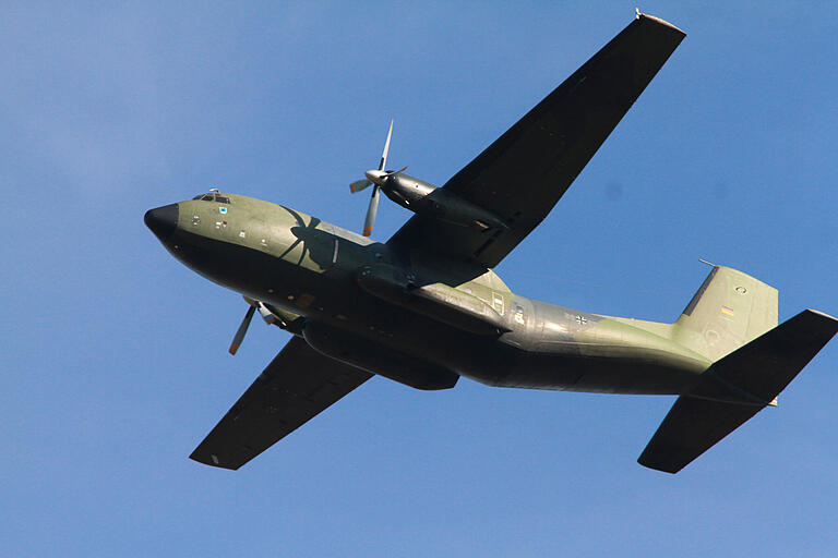 Eine Transall C-160. Dieser Typ des riesigen Transportflugzeuges stürzte am 11. Mai 1990 in den Wald bei Lohr. Eine Transall C-160. Dieser Typ des riesigen Transportflugzeuges stürzte am 11. Mai 1990 in den Wald bei Lohr.