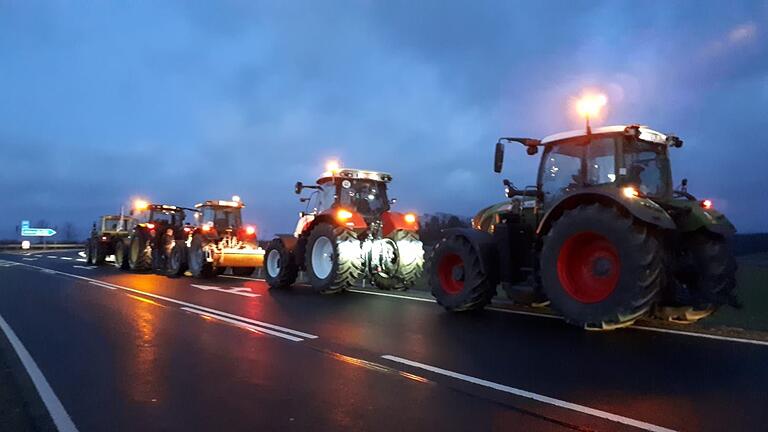 Am Mittwoch, 31. Januar, wollen die Rhön-Grabfelder Bauern an den Autobahnauffahrten in Mellrichstadt und Bad Neustadt auf sich aufmerksam machen (Archivbild).