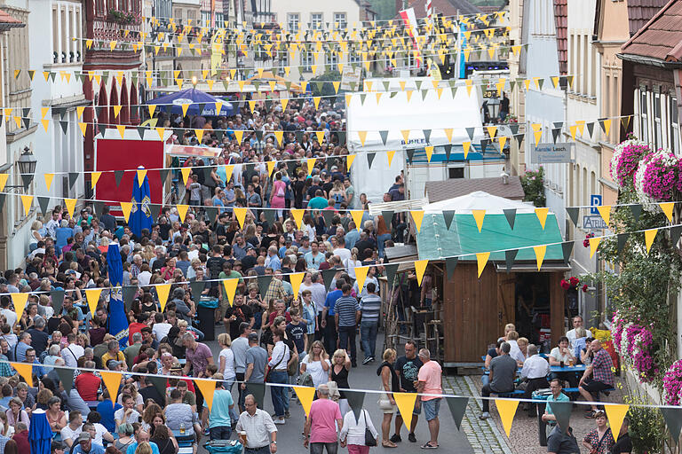 Volle Eberner Straßen wie beim Altstadtfest im Jahr 2019 soll es auch dieses Mal wieder geben - wenn es nach den Organisatoren geht.