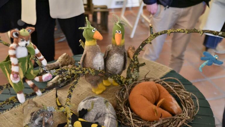 Eine aus Filz geschaffene bunte Tierwelt gibt es in der Ausstellung zu sehen. Eine aus Filz geschaffene bunte Tierwelt gibt es in der Ausstellung zu sehen.