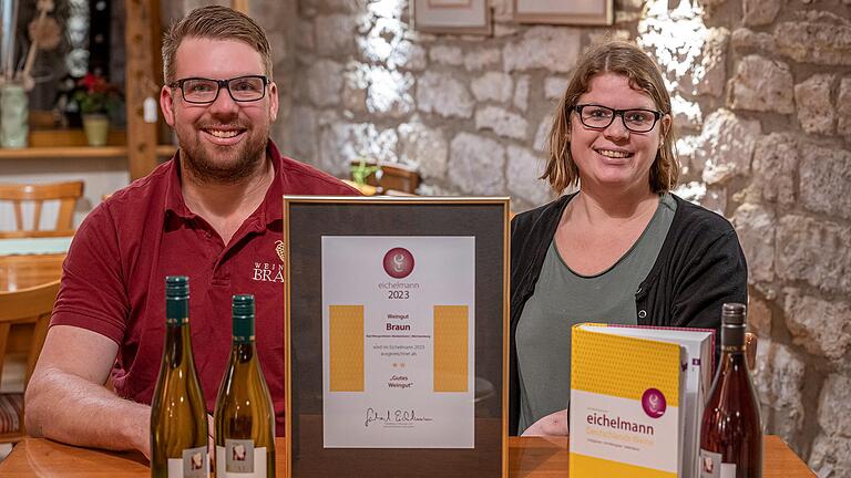 Das Weingut Braun in Markelsheim ist in den Weinführer Eichelmann aufgenommen worden. Das Weingut Braun in Markelsheim ist in den Weinführer Eichelmann aufgenommen worden. 