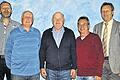 Abschied: Martin Schmitt (links), ab 1. Mai neuer Bürgermeister von Salz und der scheidende Gemeindechef Bernhard Müller (rechts), dankten den scheidenden Gemeinderäten Hartmut Koch (Zweiter von links), Walter Benkert (Mitte) und Reiner Chlebowy (Zweiter von rechts) für die gute Zusammenarbeit Es fehlt der scheidende Gemeinderat Martin Koch.