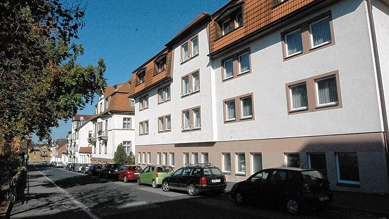 Seit Sonntag geschlossen: Das Sanatorium Winterstein, dessen Gebäude die komplette Ostseite der Pfaffstraße einnehmen. Seit Sonntag geschlossen: Das Sanatorium Winterstein, dessen Gebäude die komplette Ostseite der Pfaffstraße einnehmen.