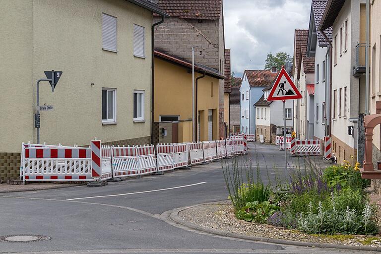 Der Glasfaserausbau in Karsbach soll bist zum 31. Juli termingerecht abgeschlossen sein (Archivfoto). Der Glasfaserausbau in Karsbach soll bist zum 31. Juli termingerecht abgeschlossen sein (Archivfoto).