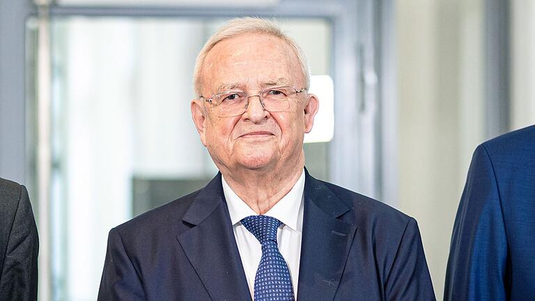 Ex-Volkswagenchef Winterkorn       -  Ist Ex-Volkswagenchef Martin Winterkorn ab Februar wieder fit für einen Prozess? (Archivbild)