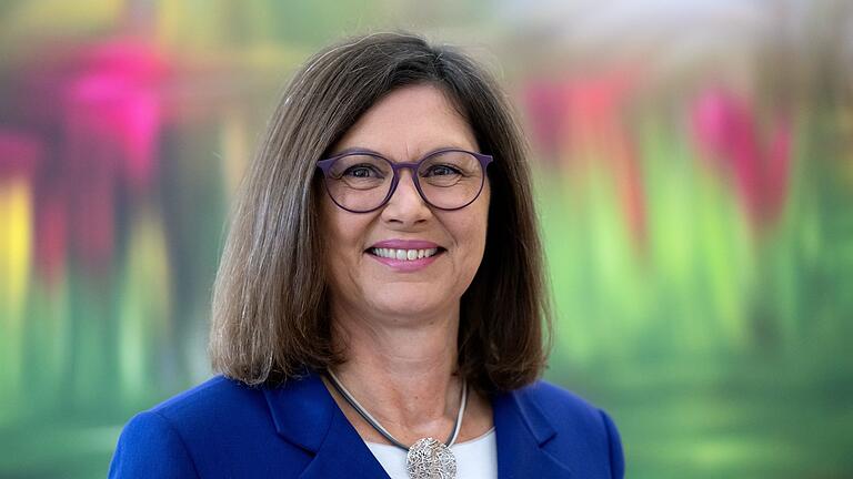 Ilse Aigner       -  Die Diäten der Abgeordneten in Bayern steigen zum 1. Juli um 4 Prozent. Landtagspräsidentin Ilse Aigner (CSU) informierte darüber den Ältestenrat des Landtags. (Archivbild)