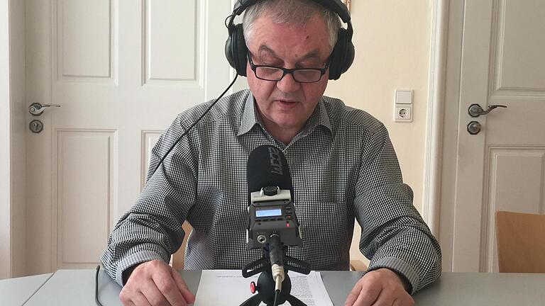 Pfarrer Stefan Mai spricht derzeit mutmachende Texte, die als Podcast unter anderem auf der Homepage der Pfarreiengemeinschaft St. Franziskus zu hören sind.