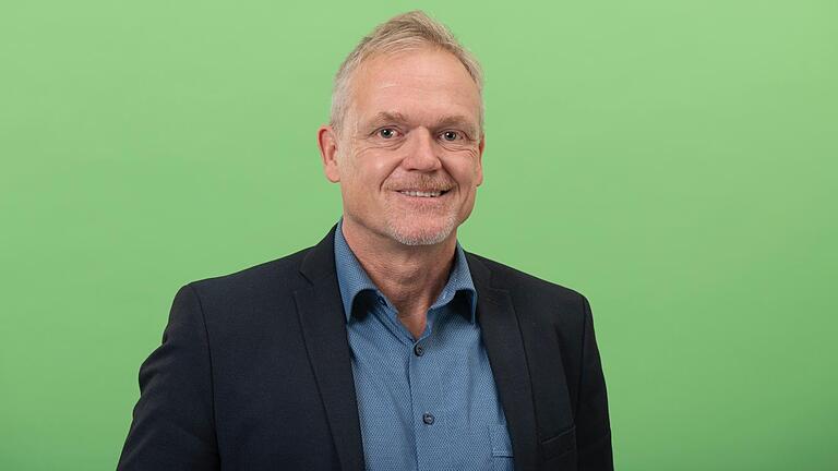 Holger Laschka bezeichnet die sogenannten 'Corona-Spaziergänge' in Schweinfurt als 'Landfriedensbruch'. Holger Laschka bezeichnet die sogenannten 'Corona-Spaziergänge' in Schweinfurt als 'Landfriedensbruch'.