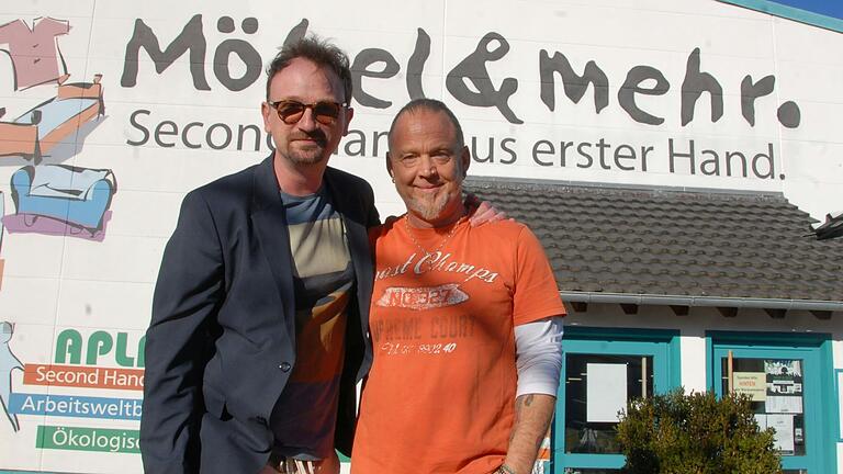 'Möbel &amp; Mehr' ist das Motto im Sozialkaufhaus der Aplawia, die im Jahr des 40-jährigen Bestehens von den Geschäftsführern Sebastian Därr (links) und Volker Lang geführt wird.