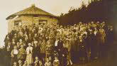 Ein historisches Bild: Das Fuldaer Haus wurde offiziell eingeweiht. Foto: Rhönklubarchiv - Ein historisches Bild: Das Fuldaer Haus wurde offiziell eingeweiht. Foto: Rhönklubarchiv Ein historisches Bild: Das Fuldaer Haus wurde offiziell eingeweiht. Foto: Rhönklubarchiv - Ein historisches Bild: Das Fuldaer Haus wurde offiziell eingeweiht. Foto: Rhönklubarchiv
