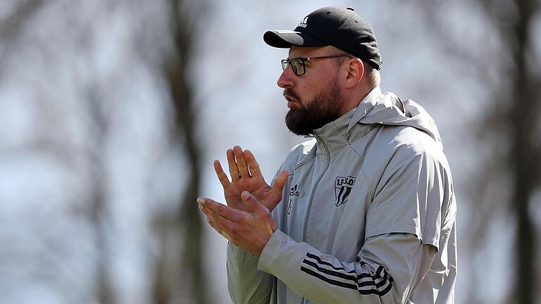 Hier noch Schweinfurter Interimstrainer, inzwischen Chefcoach bei Eintracht Bamberg: Jan Gernlein ist mit den Oberfranken aufgestiegen und trifft jetzt in der Regionalliga auf seinen Ex-Klub FC 05.