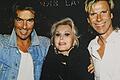Kay Wörsching       -  Drei Jahrzehnte prägten Achim Neumann (links) und Kay Wörsching mit ihrem Restaurant &bdquo;Kays Bistro&ldquo; die Szene Münchens. Zu ihren Freunden zählten Weltstars wie Zsa Zsa Gabor (Mitte).