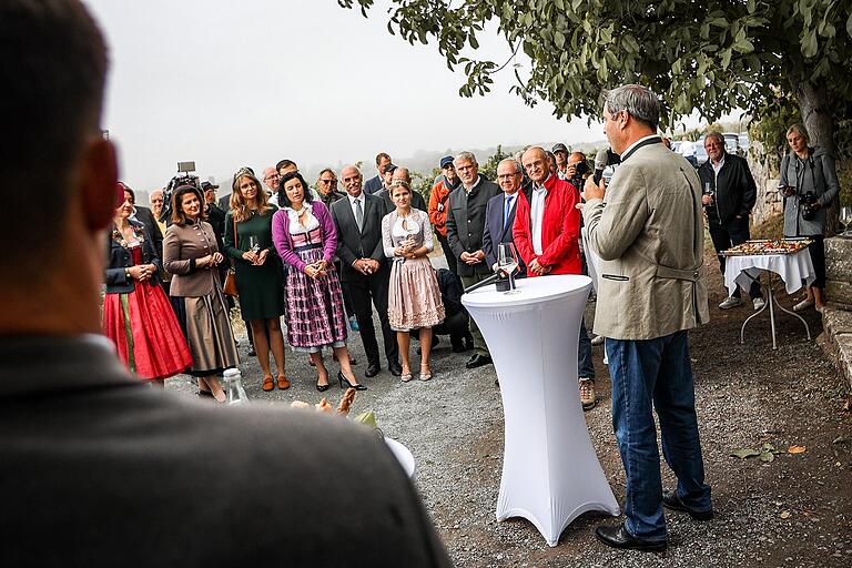 Neben der Bundestagsabgeordneten Dorothee Bär und dem Mitglied des Landtags Steffen Vogel, beide CSU, waren auch Vertreter der Kommunalpolitik zugegen.&nbsp;