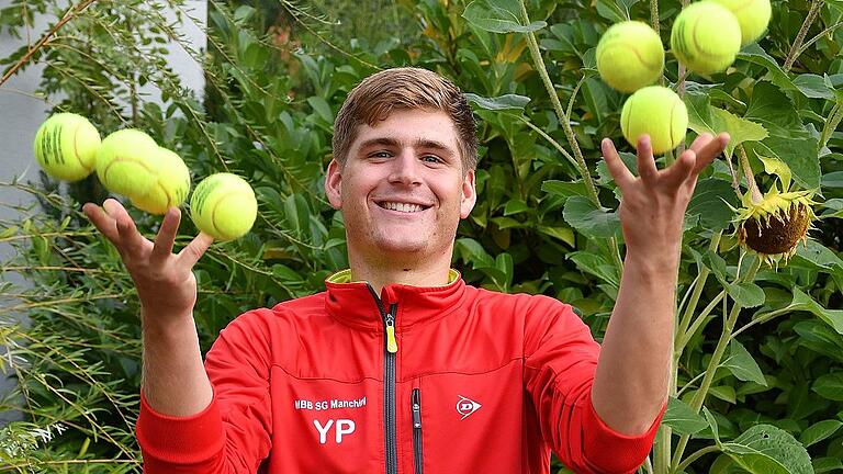 Nicht nur beim Umgang mit einem Ball talentiert: Mit Akribie plant Yvo Panak seine Tenniskarriere. Er will irgendwann einmal zu den 100 besten Spielern der Welt gehören.