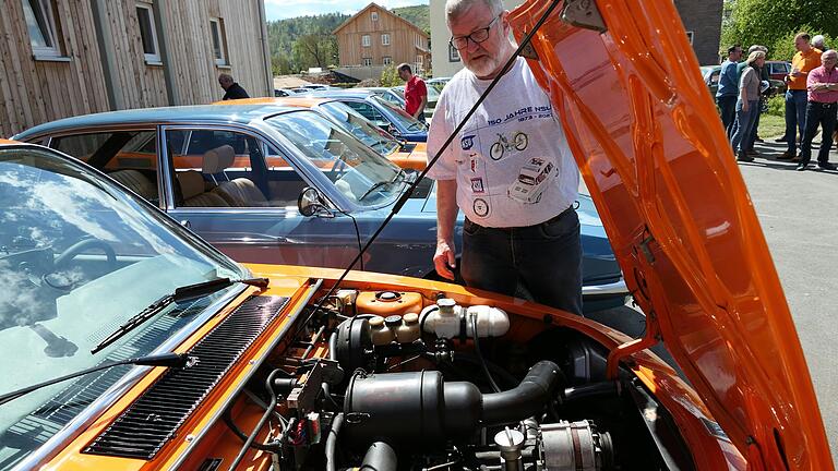 170 PS stark: Michael Welsch zeigt seinen Motor 871, der offiziell nie auf den Markt kam.