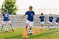 In Nachwuchsleistungszentren werden die besten jungen Fußballerinnen und Fußballer gefördert (Symbolbild).