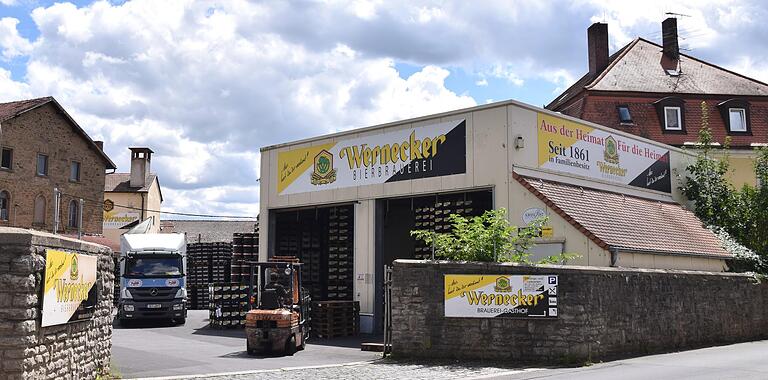 Noch herrscht am Hof der Wernecker Brauerei reges Treiben.