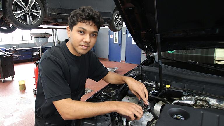 Für Apar Shrestha waren Autos schon immer eine Leidenschaft.